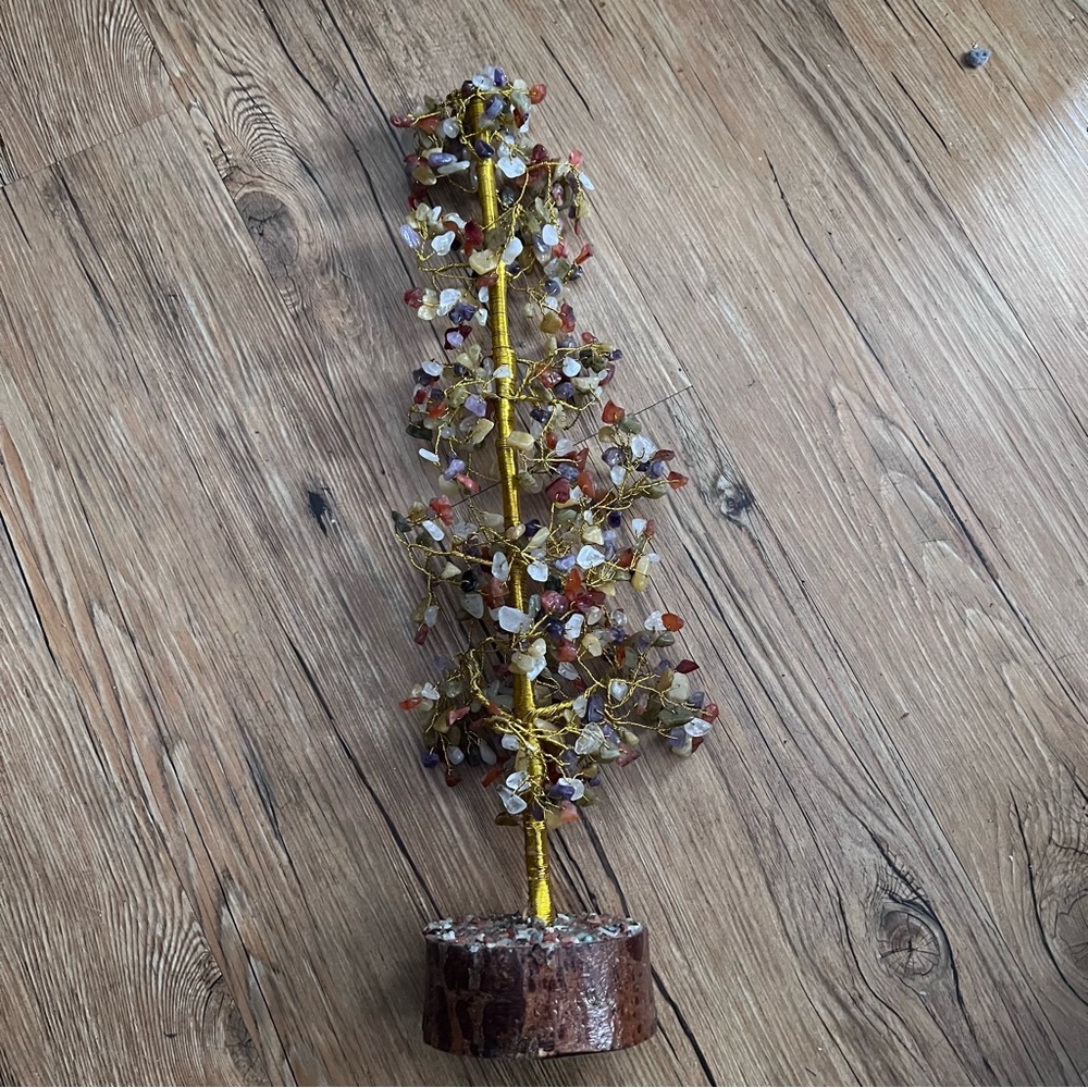 💙Village Originals gemstone tree